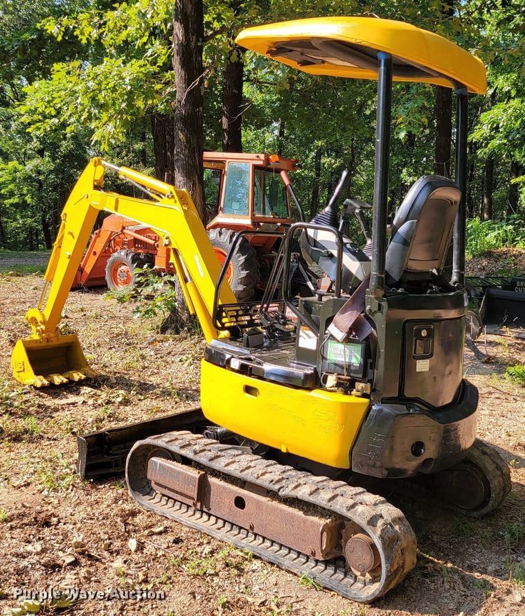 image for item HY9033 2007 Komatsu PC18MR-2  mini excavator