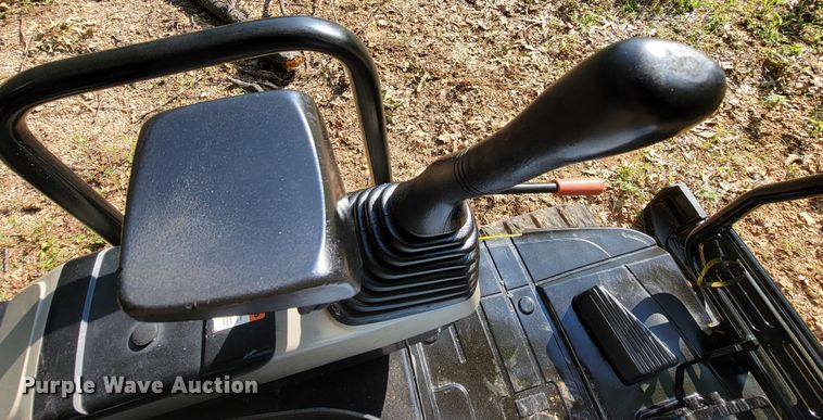 image for item HY9033 2007 Komatsu PC18MR-2  mini excavator