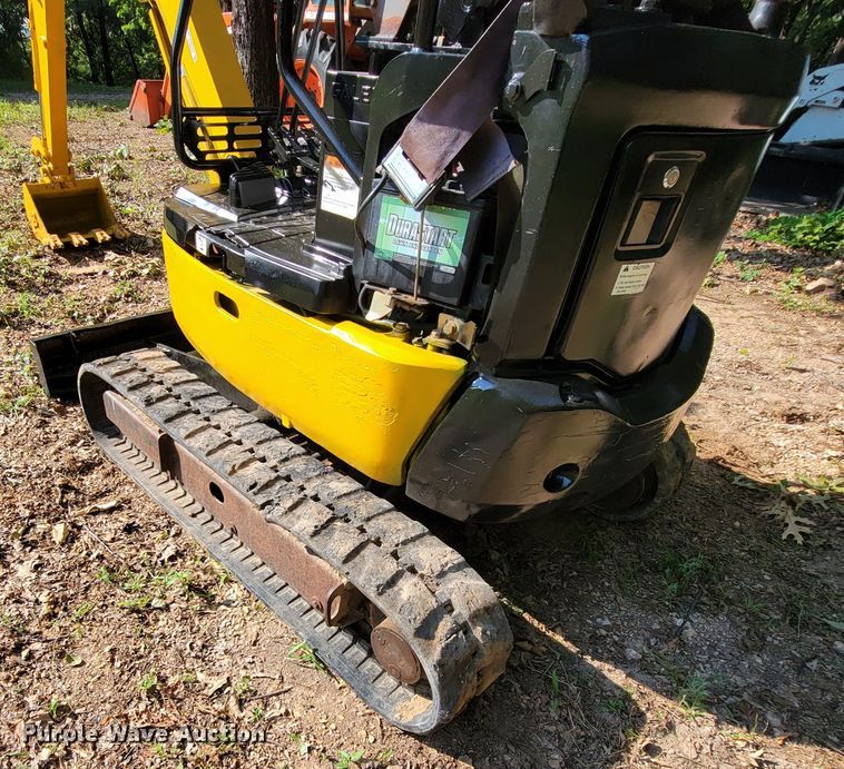 image for item HY9033 2007 Komatsu PC18MR-2  mini excavator
