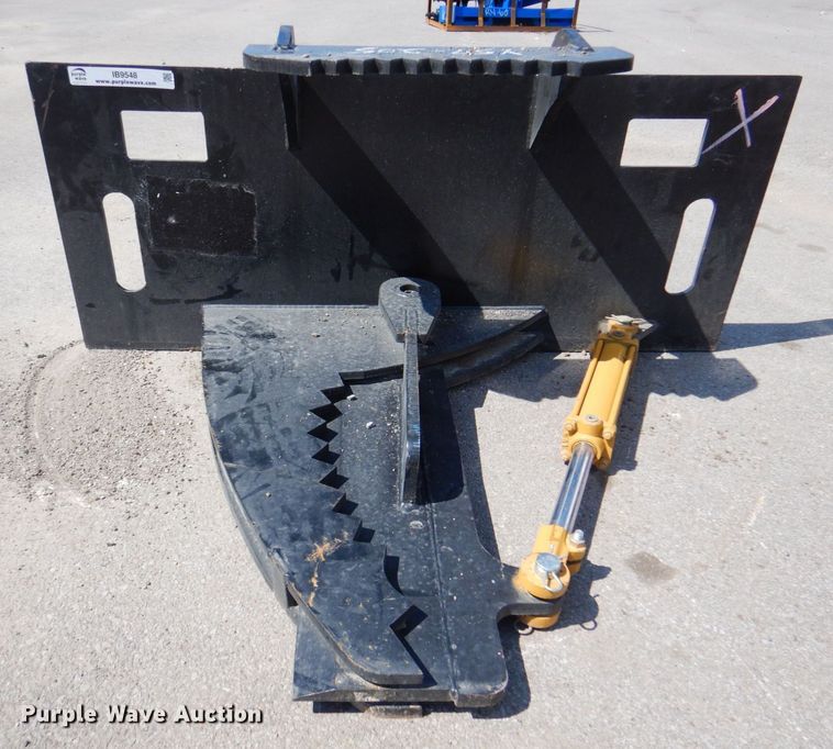 image for item IB9548 Skid steer tree puller