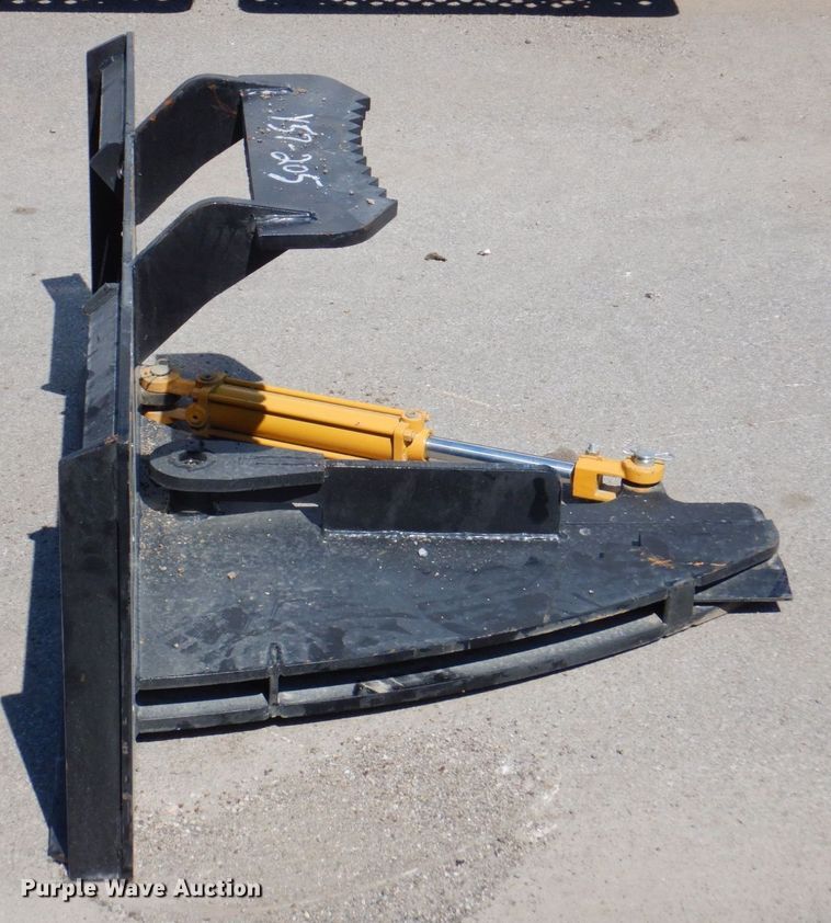 image for item IB9548 Skid steer tree puller