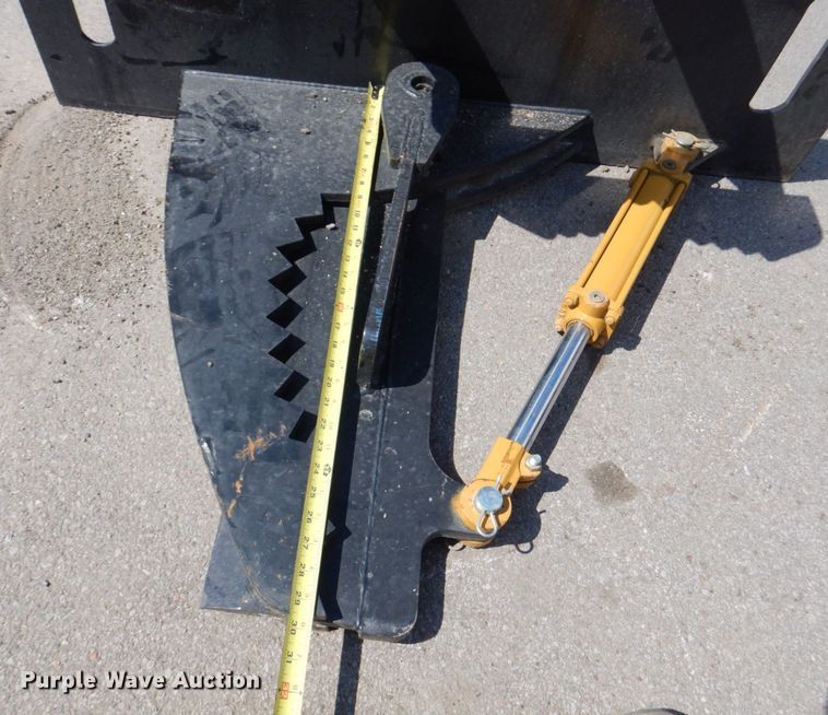 image for item IB9548 Skid steer tree puller
