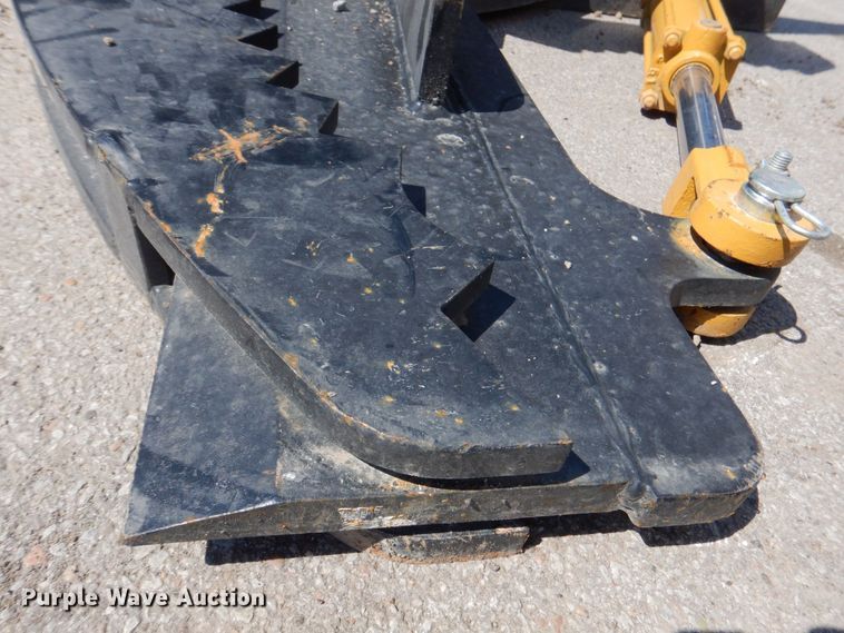image for item IB9548 Skid steer tree puller