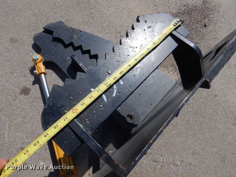 image for item IB9548 Skid steer tree puller