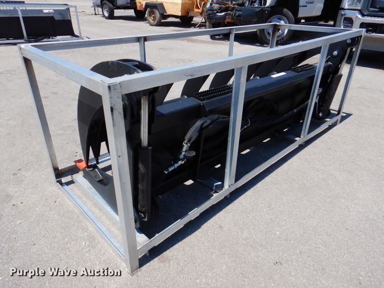 image for item IB9552 Skid steer grapple bucket