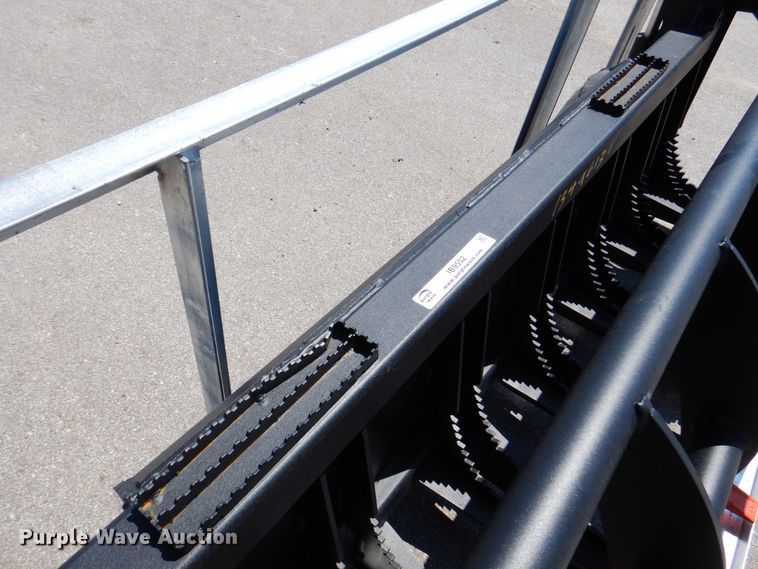 image for item IB9552 Skid steer grapple bucket