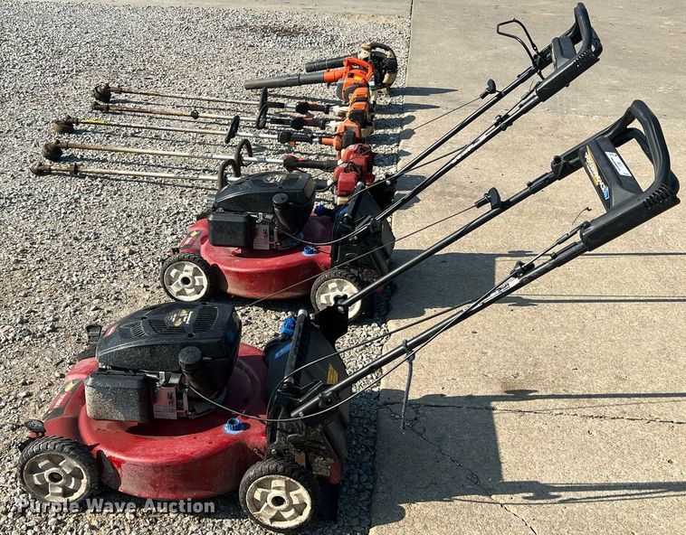 image for item II9212 Lawn equipment