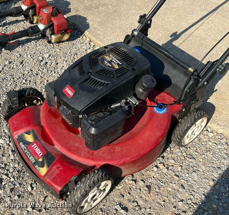 image for item II9212 Lawn equipment