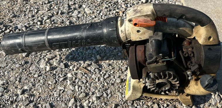 image for item II9212 Lawn equipment