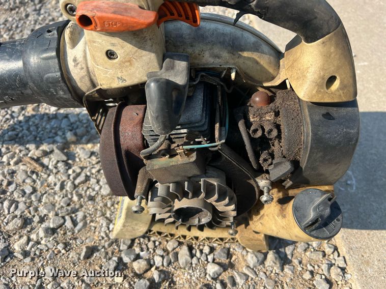 image for item II9212 Lawn equipment