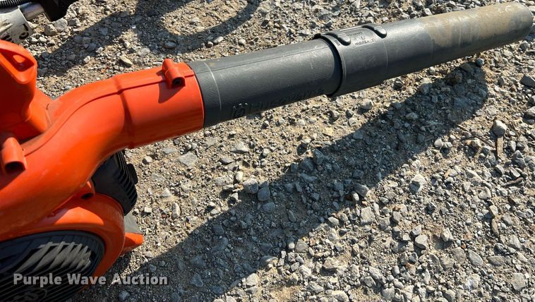 image for item II9212 Lawn equipment