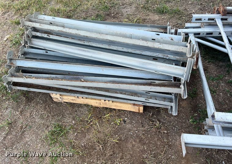 image for item II9222 Pallet racking