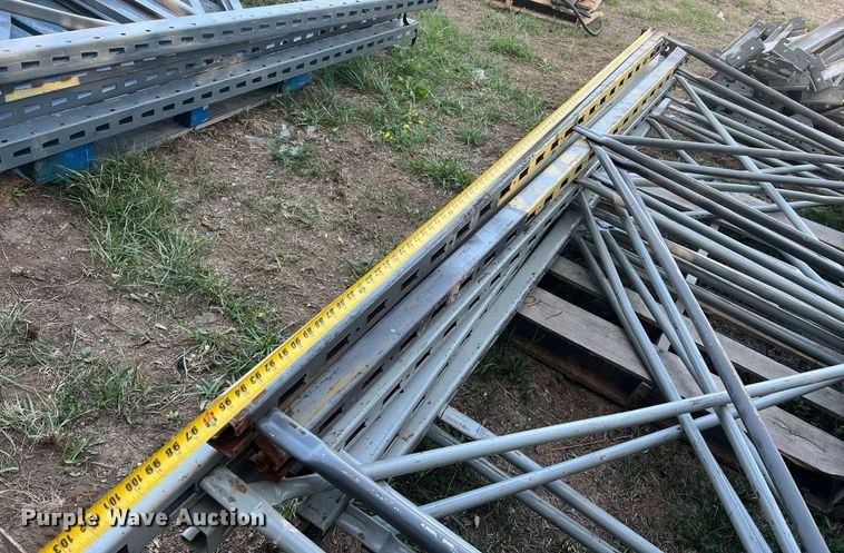 image for item II9222 Pallet racking