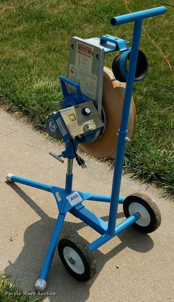 image for item IP9259 Jugs Super Softball  pitching machine