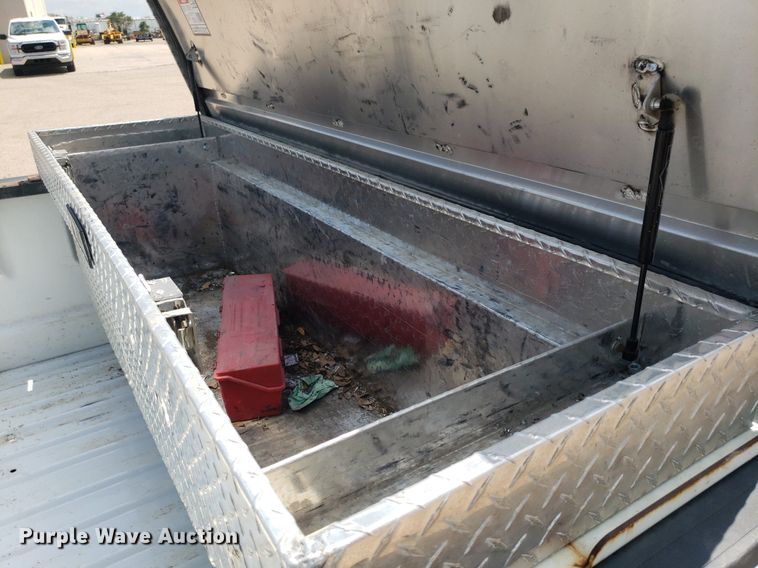 image for item IP9271 2018 Ford F250 Super Duty XL  Crew Cab pickup truck