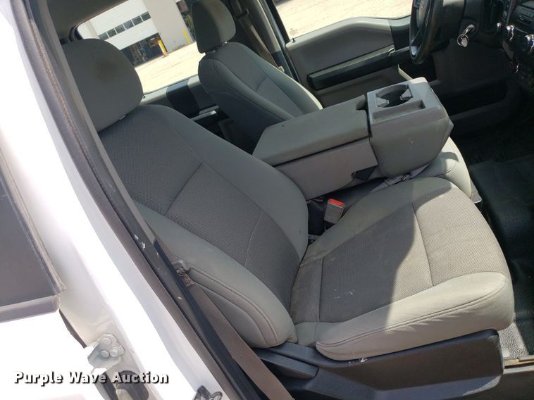 image for item IP9271 2018 Ford F250 Super Duty XL  Crew Cab pickup truck