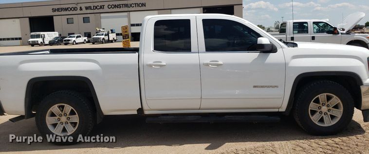 image for item IP9273 2017 GMC Sierra 1500  Double Cab pickup truck