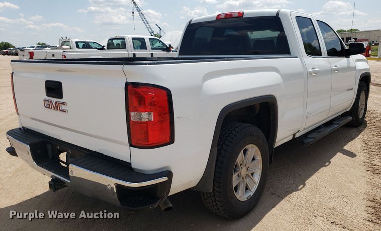 image for item IP9273 2017 GMC Sierra 1500  Double Cab pickup truck