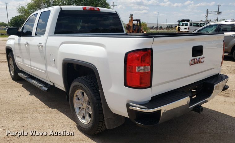 image for item IP9273 2017 GMC Sierra 1500  Double Cab pickup truck