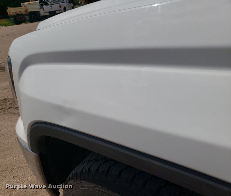 image for item IP9273 2017 GMC Sierra 1500  Double Cab pickup truck