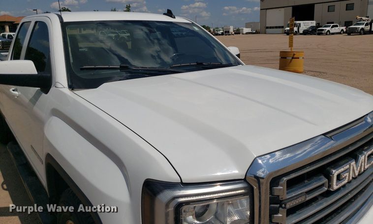 image for item IP9273 2017 GMC Sierra 1500  Double Cab pickup truck