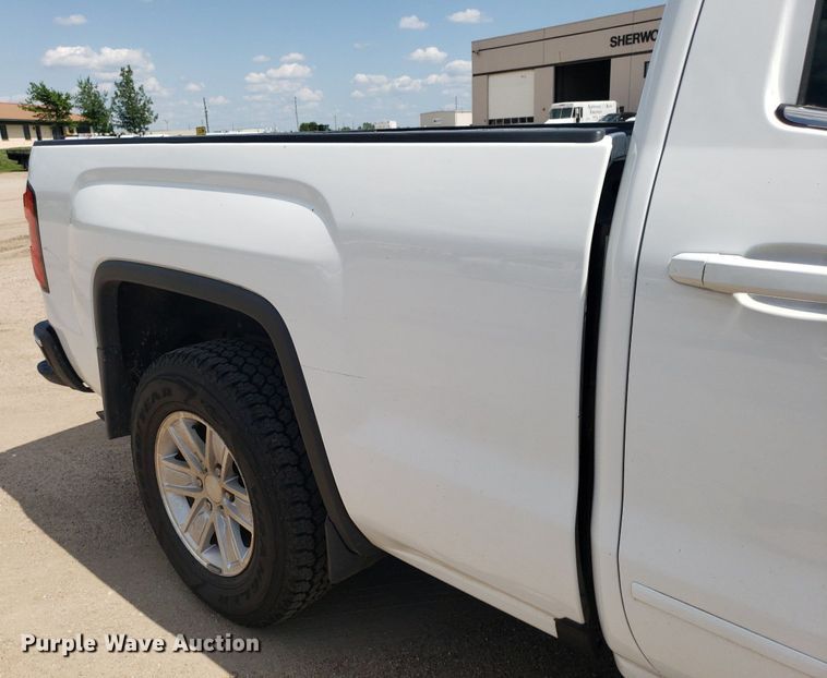 image for item IP9273 2017 GMC Sierra 1500  Double Cab pickup truck