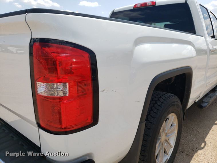 image for item IP9273 2017 GMC Sierra 1500  Double Cab pickup truck