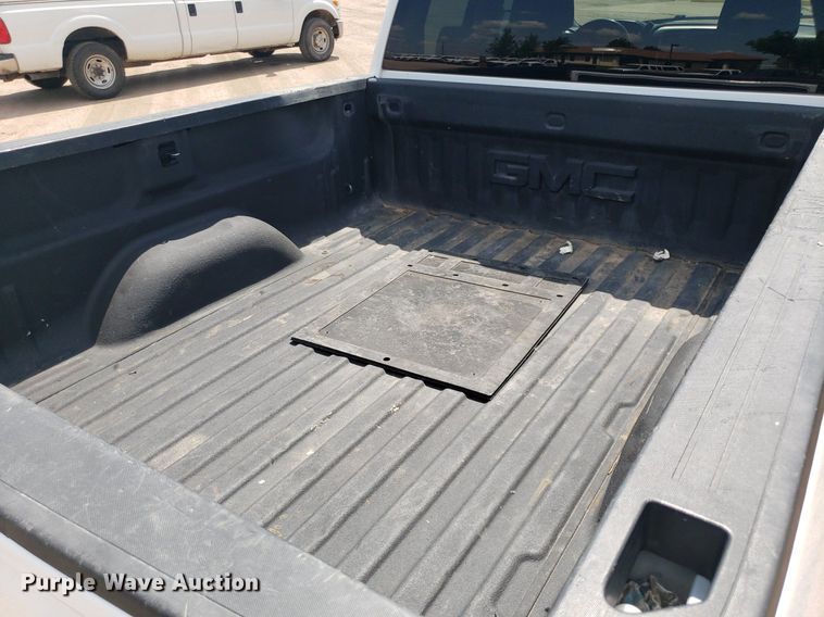 image for item IP9273 2017 GMC Sierra 1500  Double Cab pickup truck