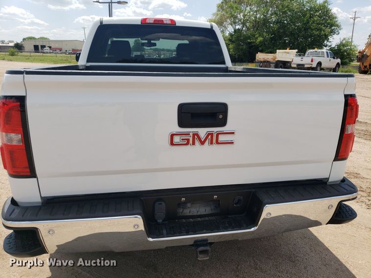 image for item IP9273 2017 GMC Sierra 1500  Double Cab pickup truck