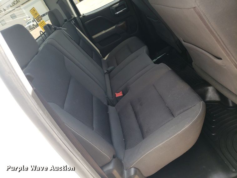 image for item IP9273 2017 GMC Sierra 1500  Double Cab pickup truck