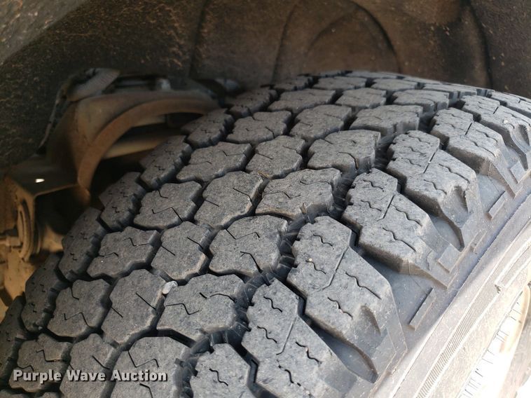 image for item IP9273 2017 GMC Sierra 1500  Double Cab pickup truck