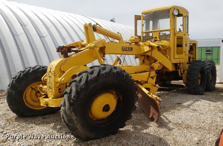 image for item IP9297 Galion 118  motor grader