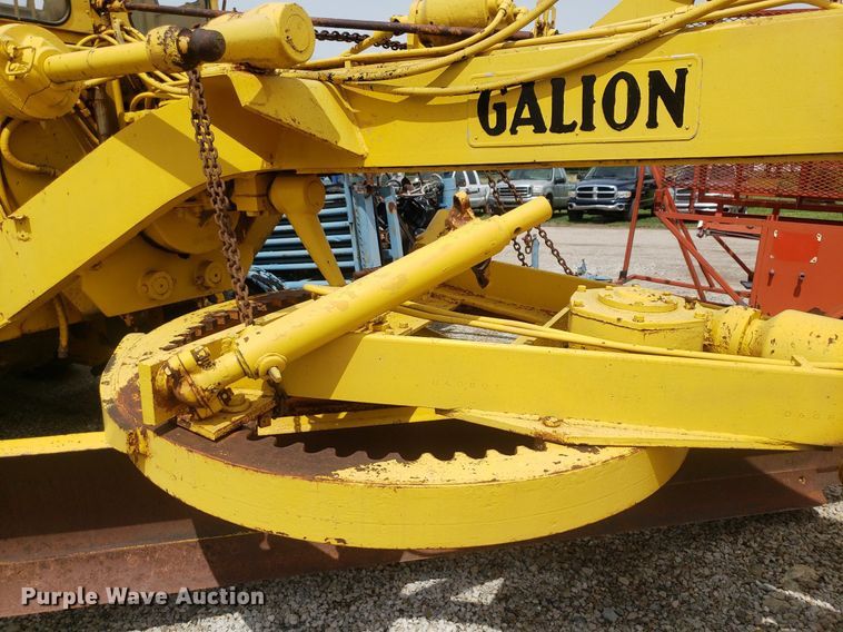 image for item IP9297 Galion 118  motor grader