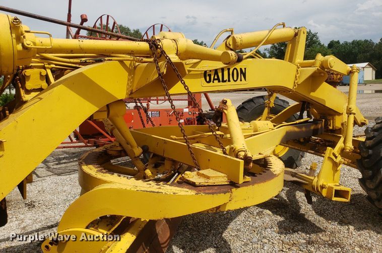 image for item IP9297 Galion 118  motor grader