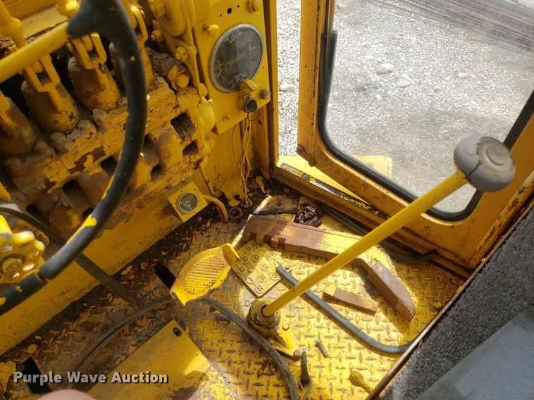 image for item IP9297 Galion 118  motor grader