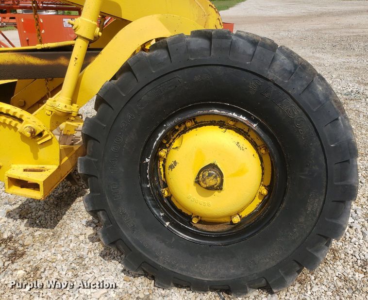 image for item IP9297 Galion 118  motor grader