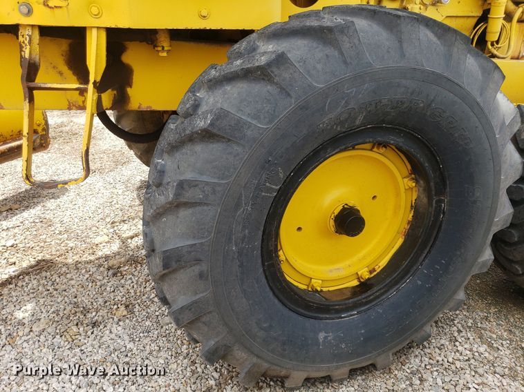 image for item IP9297 Galion 118  motor grader