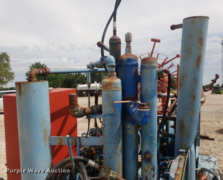 image for item IP9299 Ingersoll Rand 15T4PK  air compressor