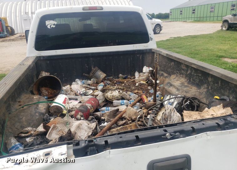 image for item IP9303 2012 Ford F250 Super Duty  Crew Cab pickup truck