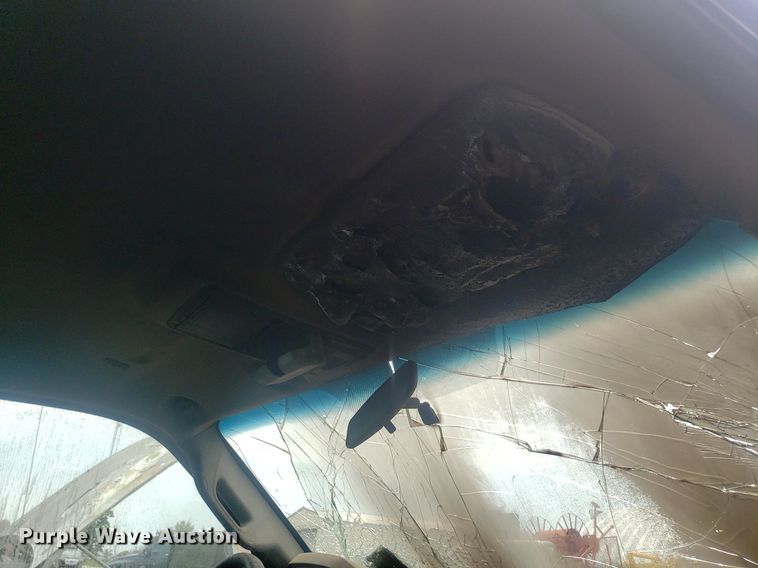 image for item IP9303 2012 Ford F250 Super Duty  Crew Cab pickup truck