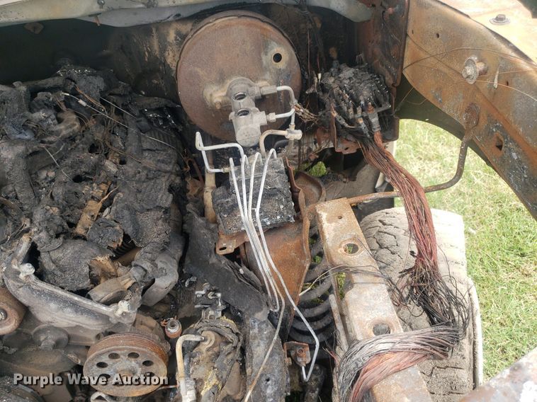 image for item IP9303 2012 Ford F250 Super Duty  Crew Cab pickup truck