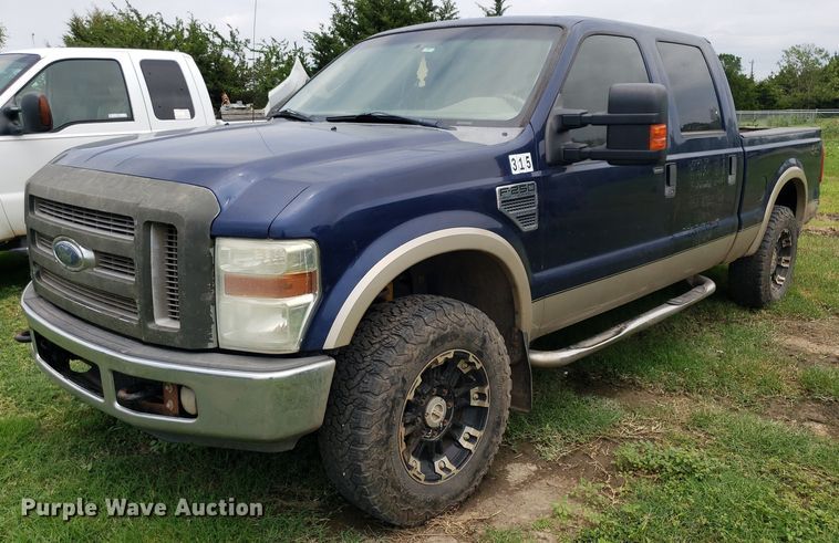 image for item IP9306 2008 Ford F250 Super Duty  Crew Cab pickup truck