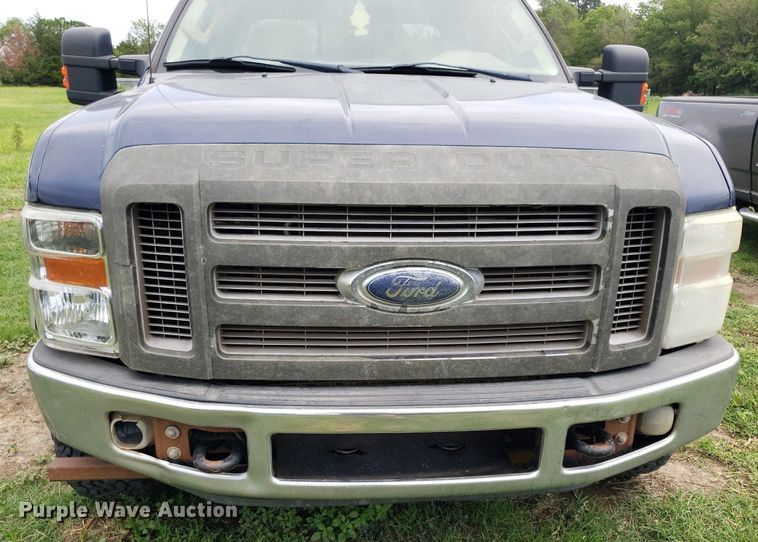 image for item IP9306 2008 Ford F250 Super Duty  Crew Cab pickup truck