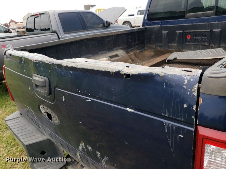 image for item IP9306 2008 Ford F250 Super Duty  Crew Cab pickup truck