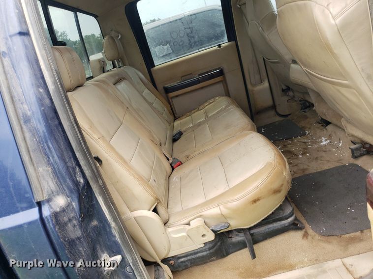 image for item IP9306 2008 Ford F250 Super Duty  Crew Cab pickup truck