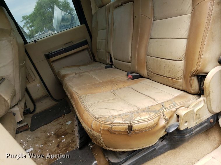 image for item IP9306 2008 Ford F250 Super Duty  Crew Cab pickup truck