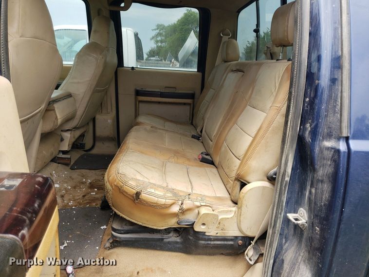 image for item IP9306 2008 Ford F250 Super Duty  Crew Cab pickup truck