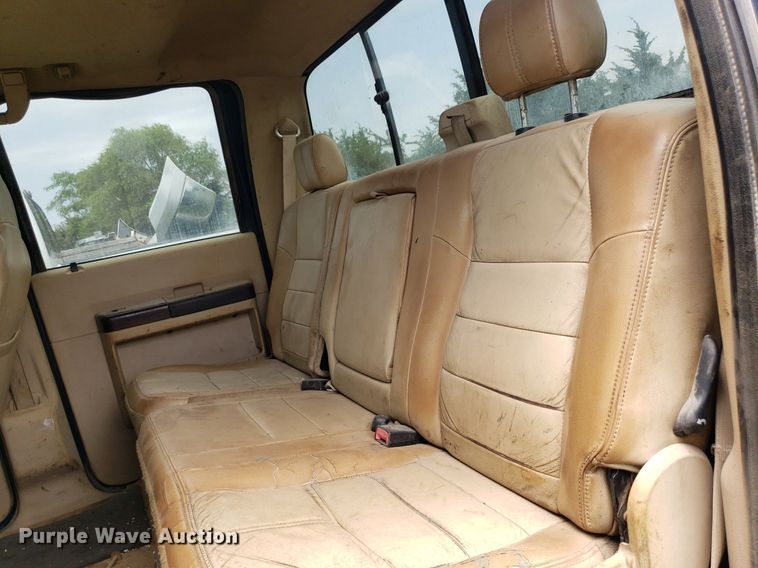 image for item IP9306 2008 Ford F250 Super Duty  Crew Cab pickup truck