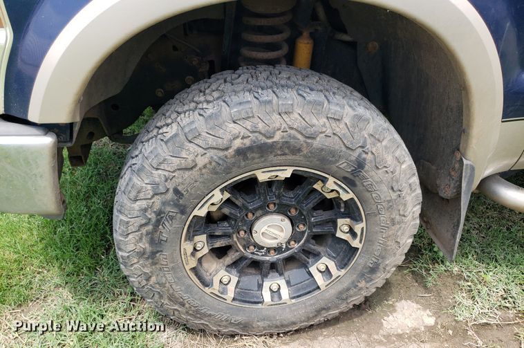 image for item IP9306 2008 Ford F250 Super Duty  Crew Cab pickup truck