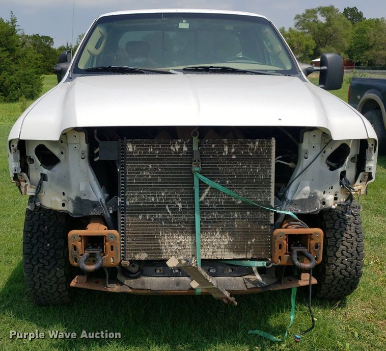 image for item IP9307 2005 Ford  F350 Super Duty  SuperCab pickup truck